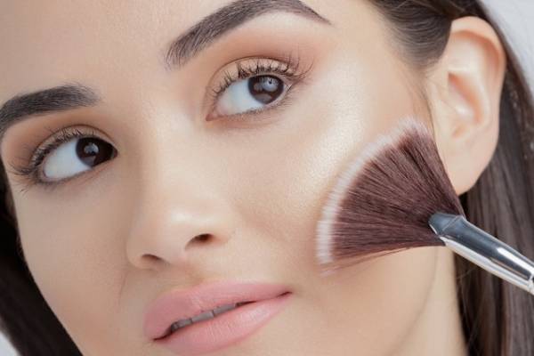 هایلایتر ارایشی برای چیست